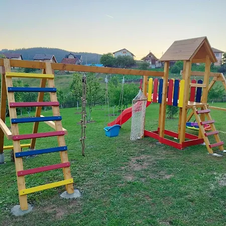 Bajkoviti Tatil Evi Pale